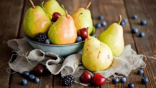 肌膚干燥緊繃？補(bǔ)水你做對(duì)了嗎？各式水果助你水潤(rùn)煥活